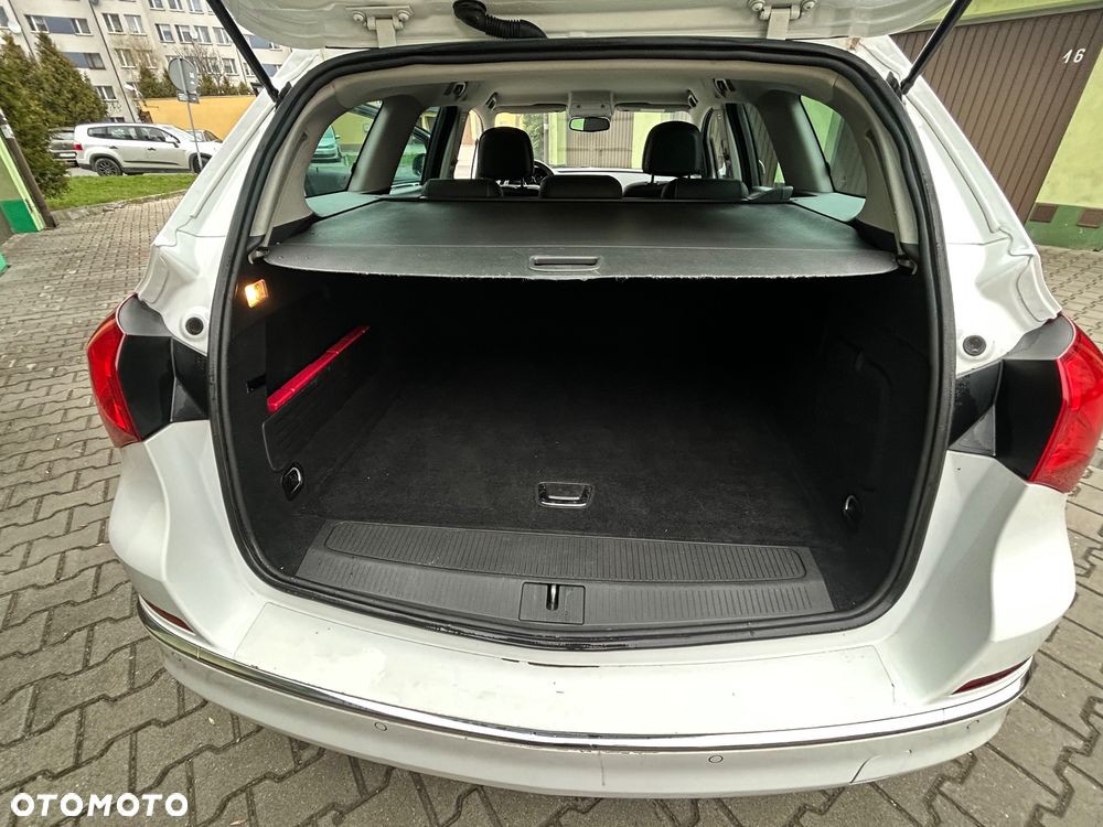 Opel Astra 1.4 Turbo Style - 22