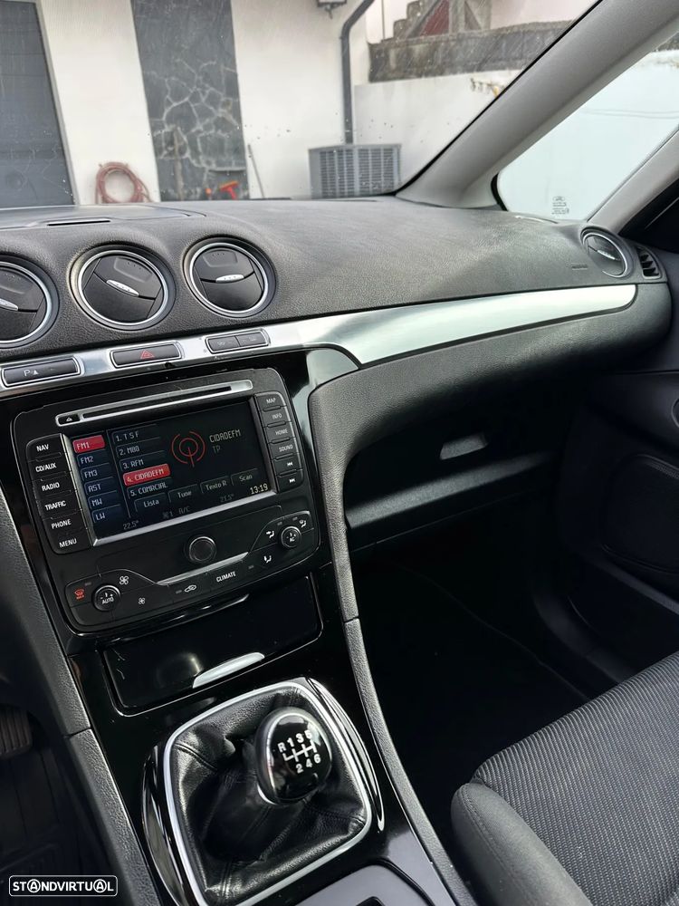 Ford S-Max 2.0 TDCi DPF Trend - 9