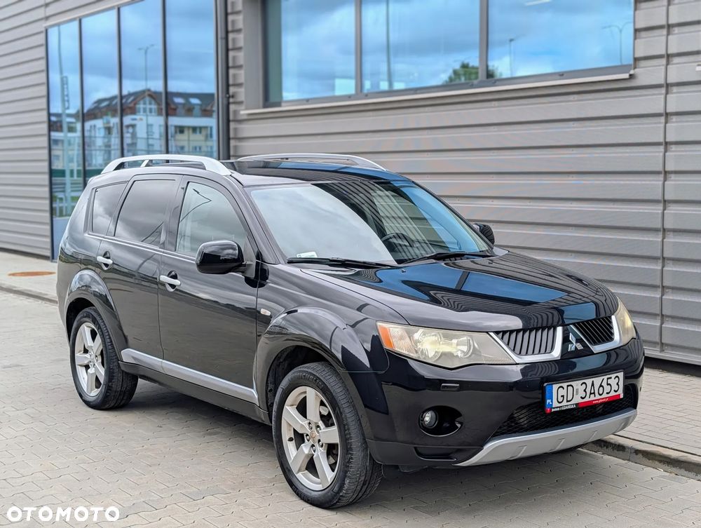 Mitsubishi Outlander 2.0 DI-D 4WD Instyle - 3