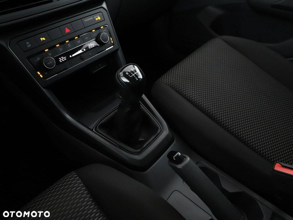 Volkswagen T-Cross 1.0 TSI - 28