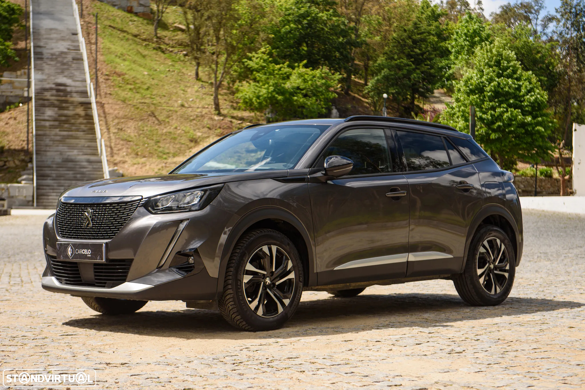Peugeot 2008 1.5 BlueHDi Allure Pack - 4