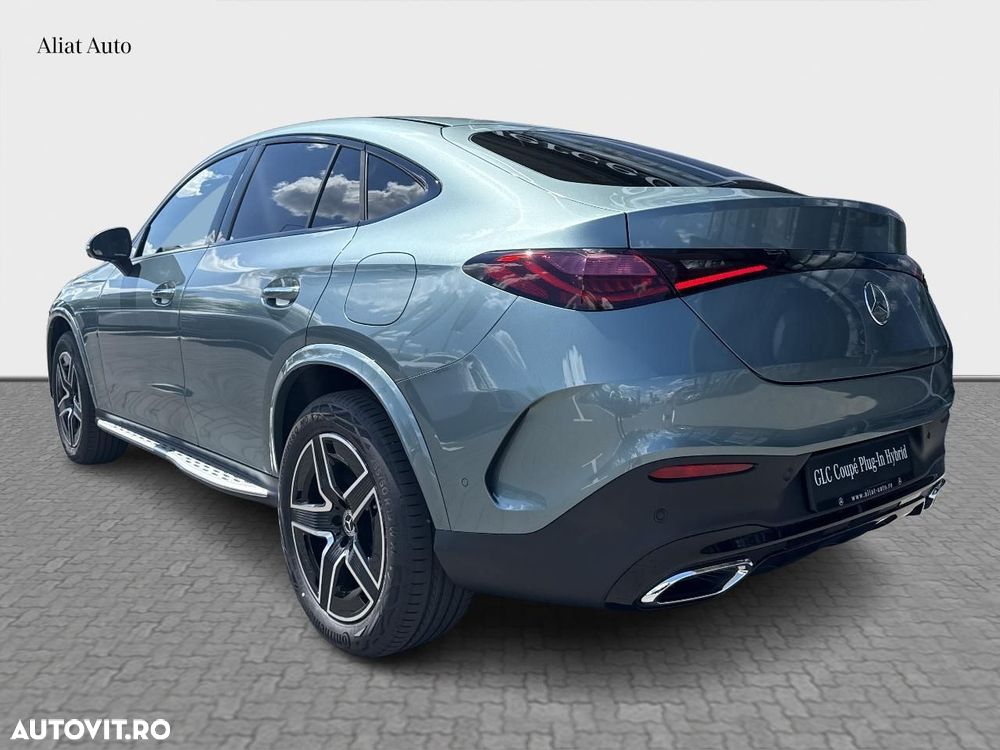 Mercedes-Benz GLC Coupe 300 e 4MATIC - 4