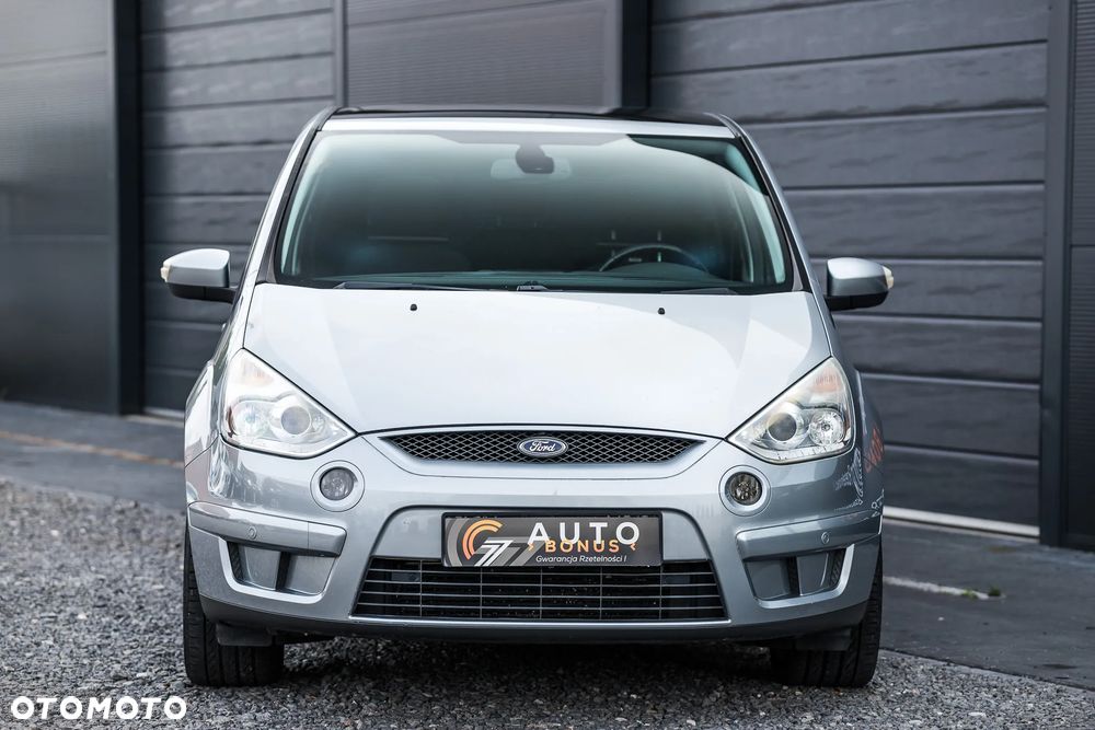 Ford S-Max - 9