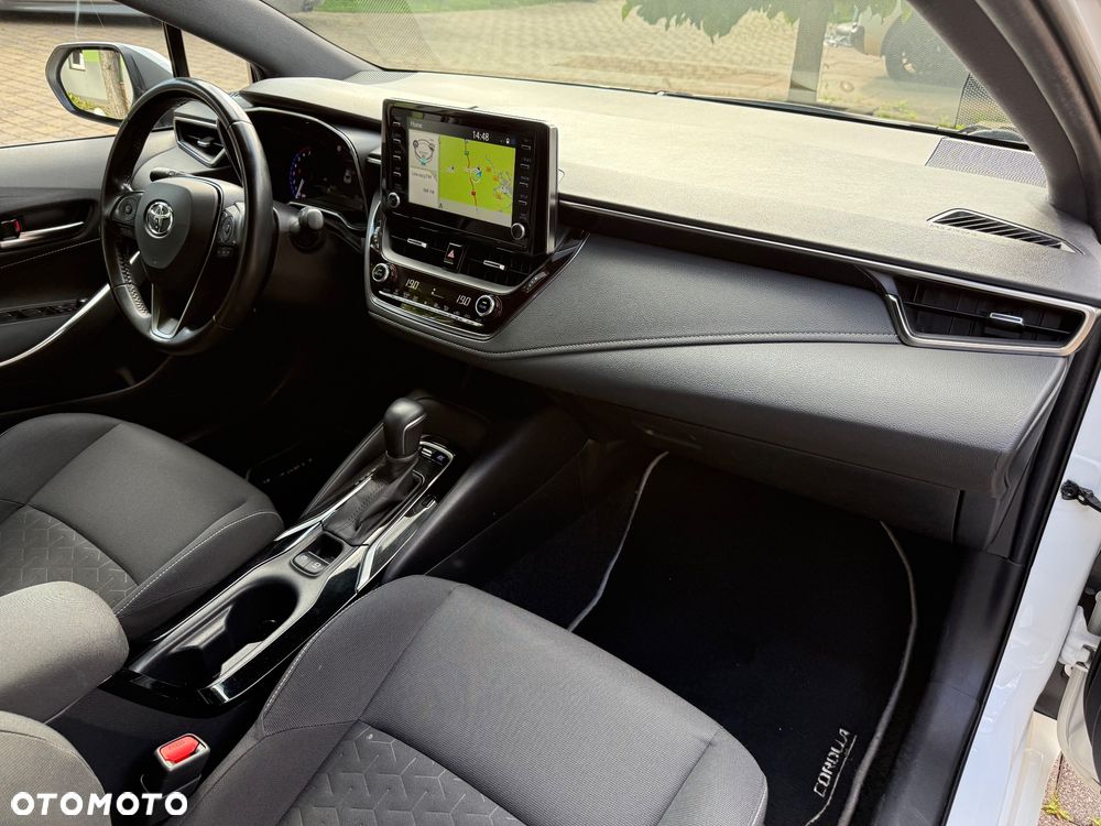 Toyota Corolla 1.8 Business Edition - 18