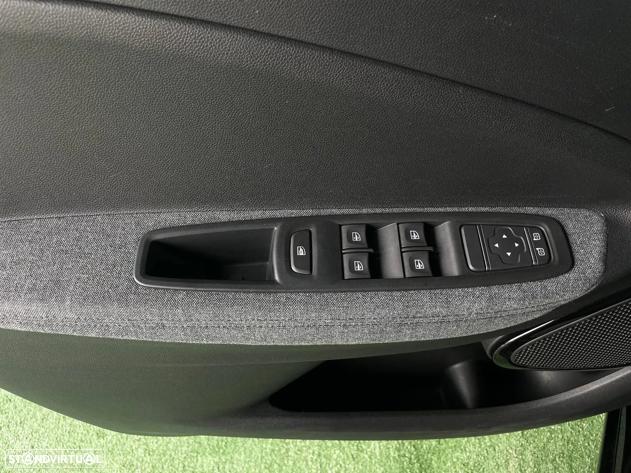 Renault Zoe (c/ Bateria) Zen 50 - 11