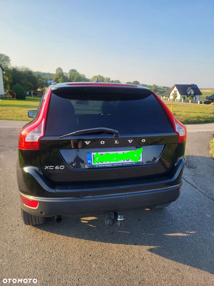 Volvo XC 60 D4 Geartronic Momentum - 9