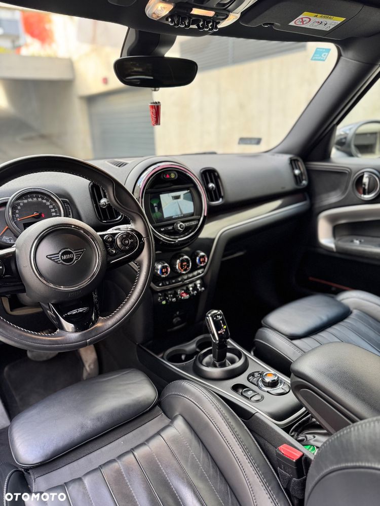 MINI Countryman Cooper SD ALL4 - 10