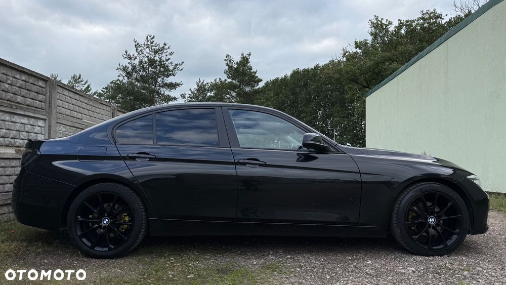 BMW Seria 3 - 30