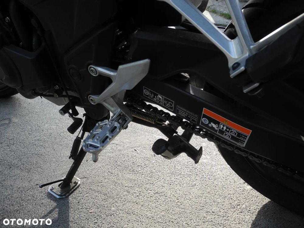 Honda CBX - 10