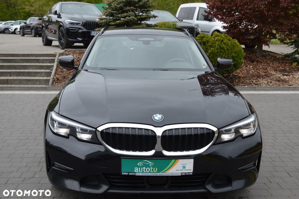 BMW Seria 3 320d MHEV Sport Line - 13