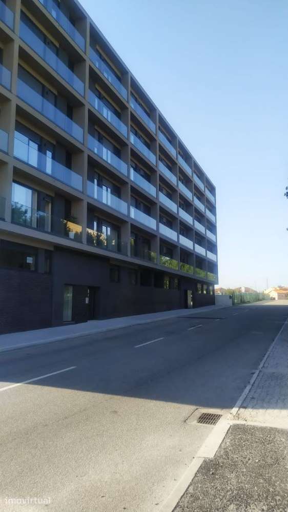 Apartamento T1 (1 ano) - Grande imagem: 2/14