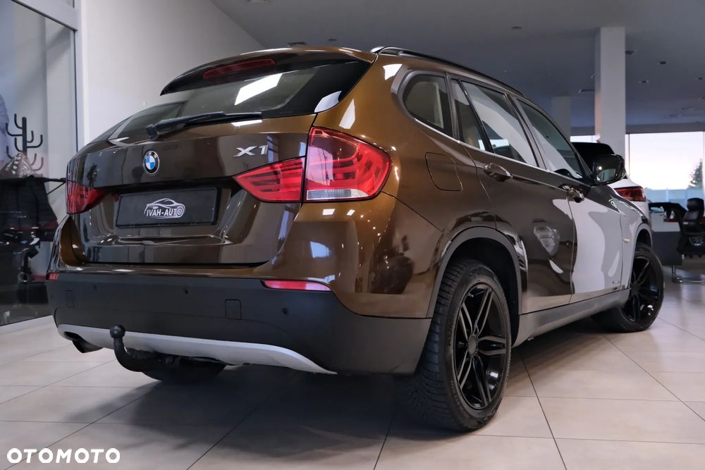 BMW X1 xDrive18d Sport Line - 8
