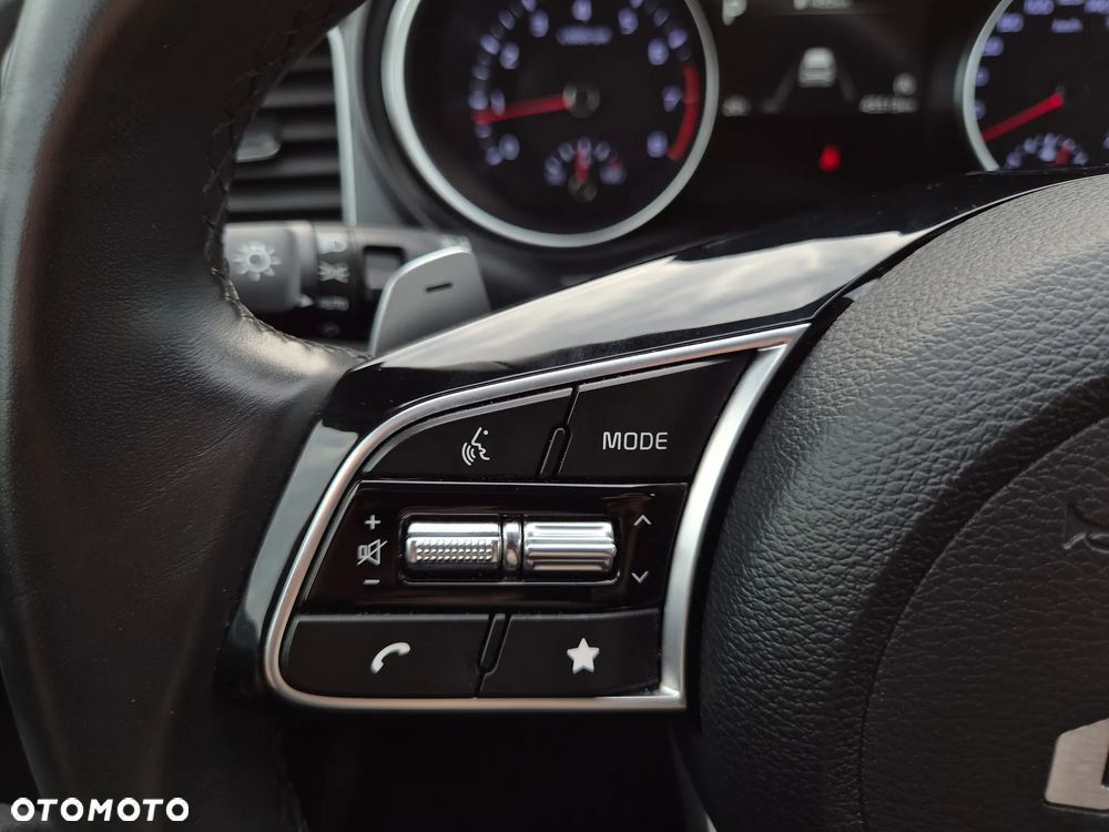 Kia Ceed 1.5 T-GDI M DCT - 17