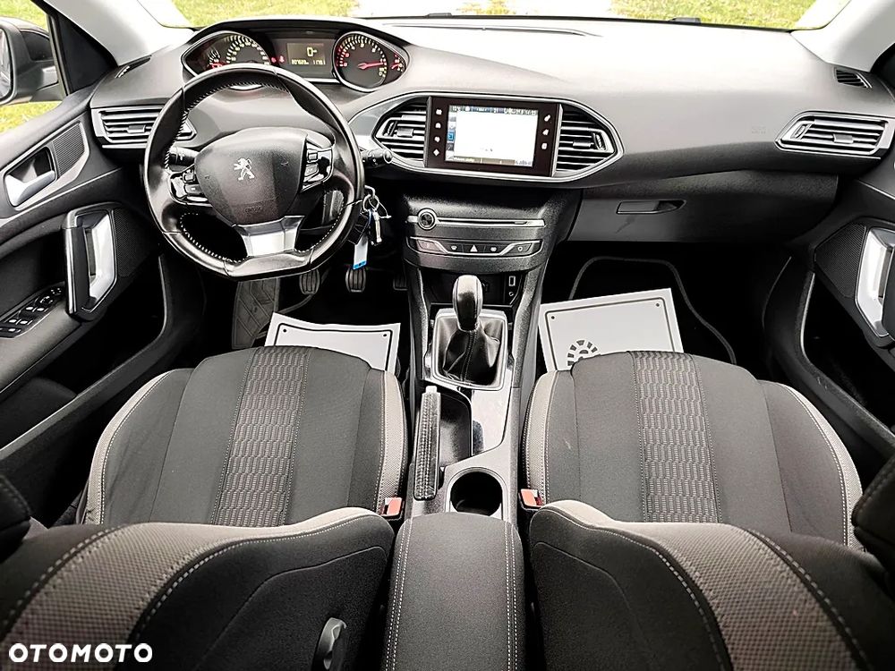 Peugeot 308 1.6 HDi Style - 19