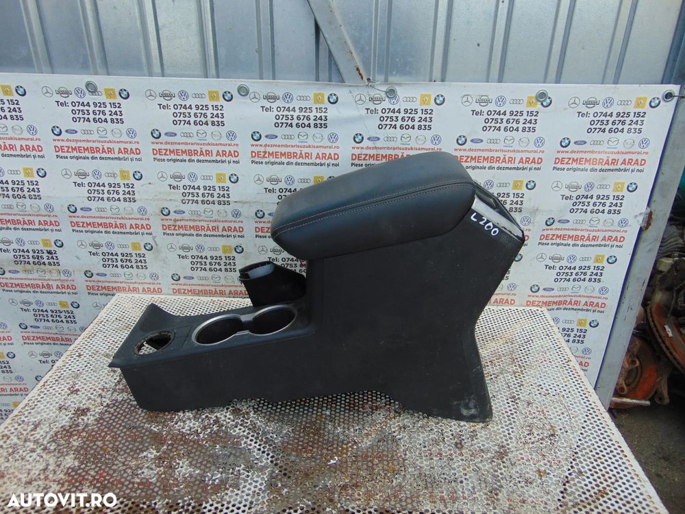 Cotiera Mitsubishi L200 dupa 2015 fiat fullback cotiera cu suport pahare - 1
