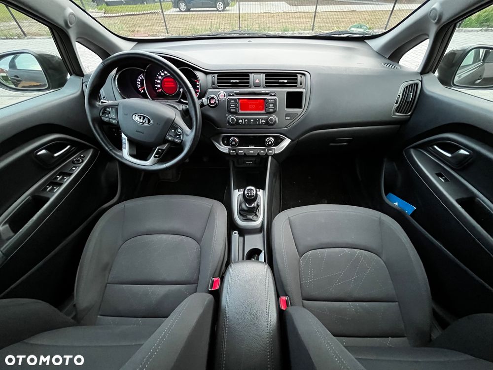 Kia Rio - 9