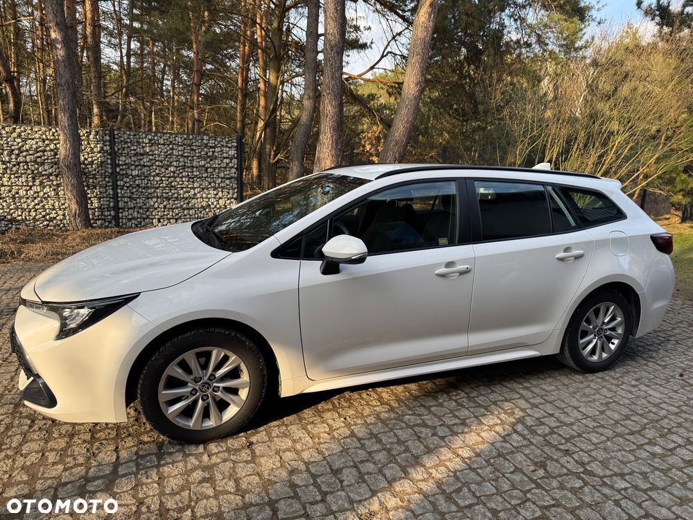 Toyota Corolla 1.8 Hybrid Comfort - 12