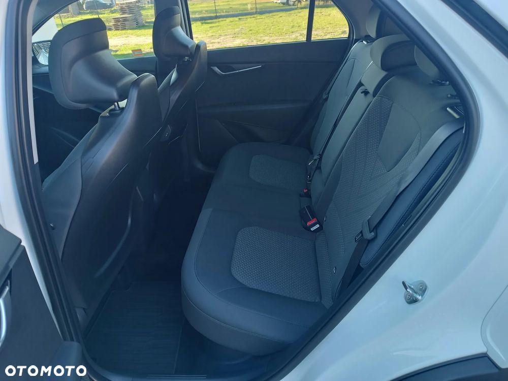 Kia Niro 1.6 GDI Hybrid M - 31