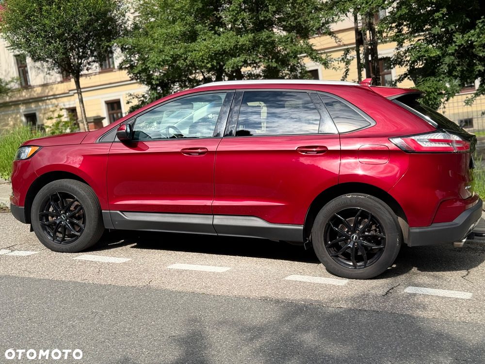 Ford Edge - 5