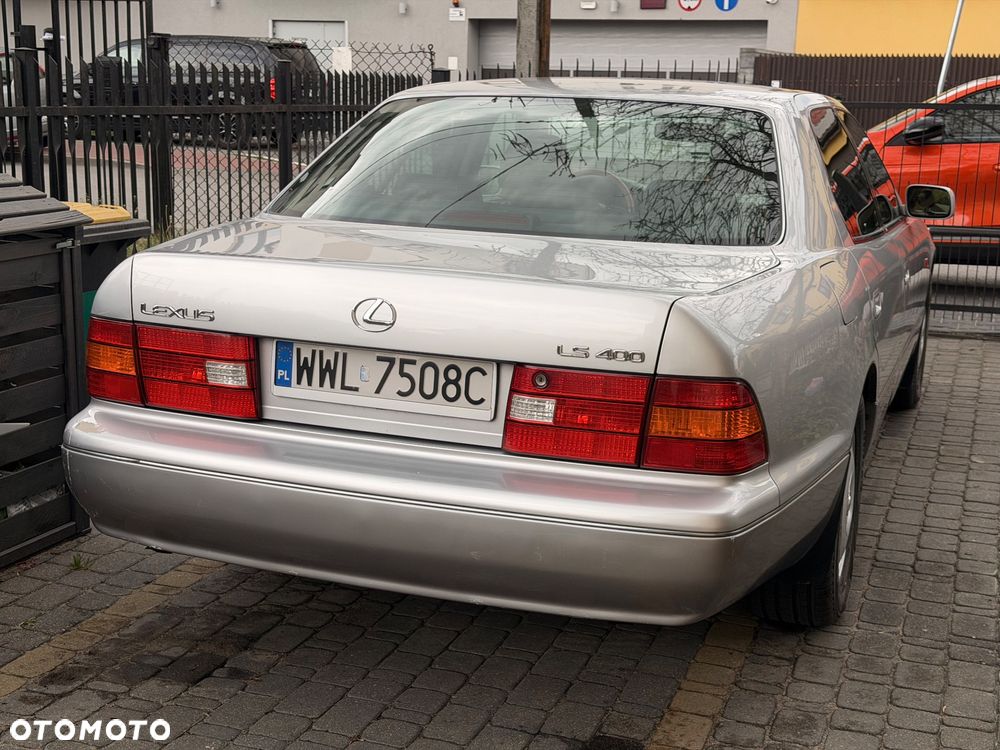 Lexus LS Standard - 3