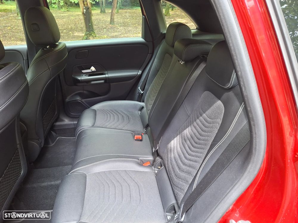 Mercedes-Benz B 180 d Progressive - 17