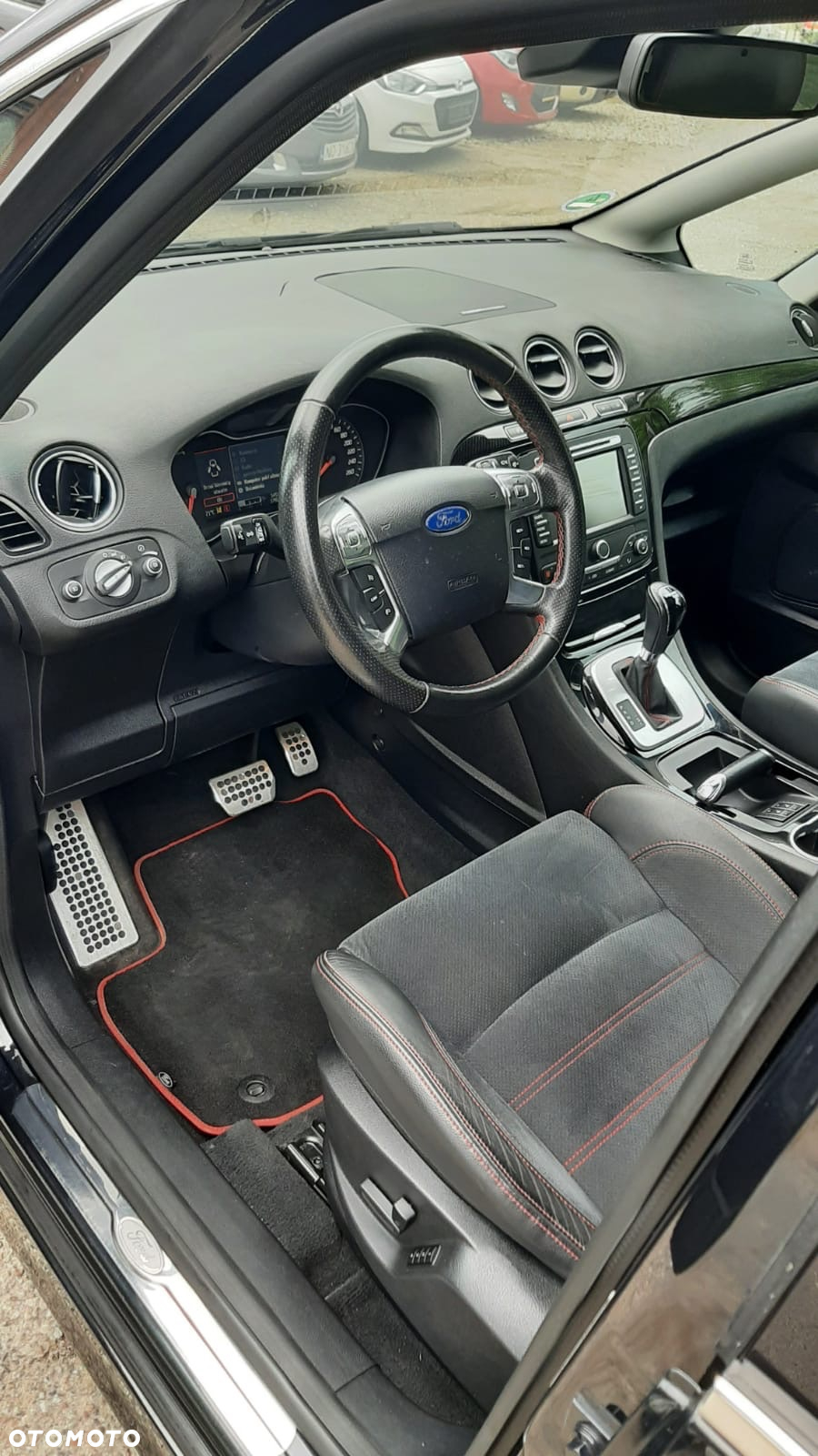 Ford S-Max 2.0 EcoBoost Titanium - 13