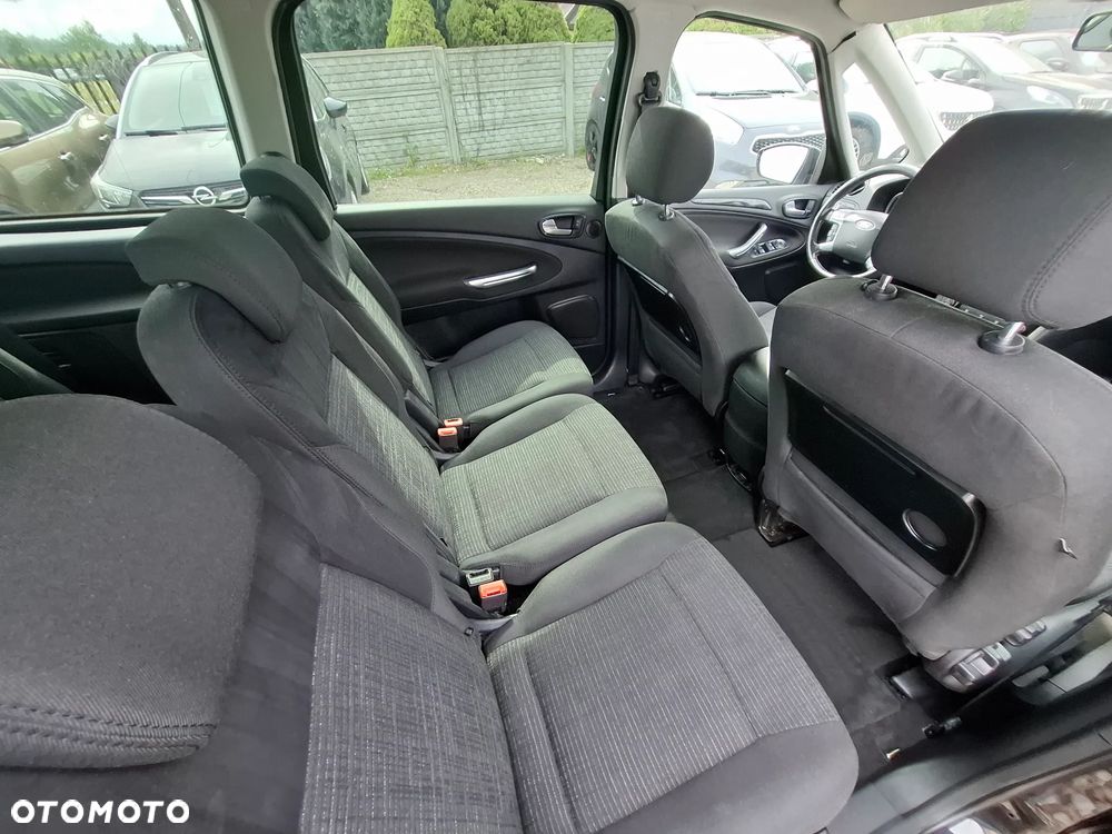 Ford Galaxy 2.0 TDCi Ghia - 18