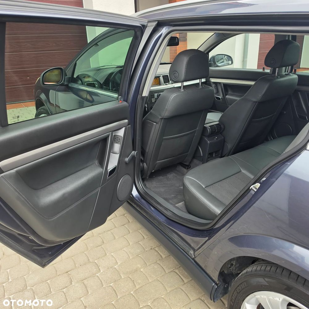 Opel Vectra 1.9 CDTI DPF Cosmo Plus - 23
