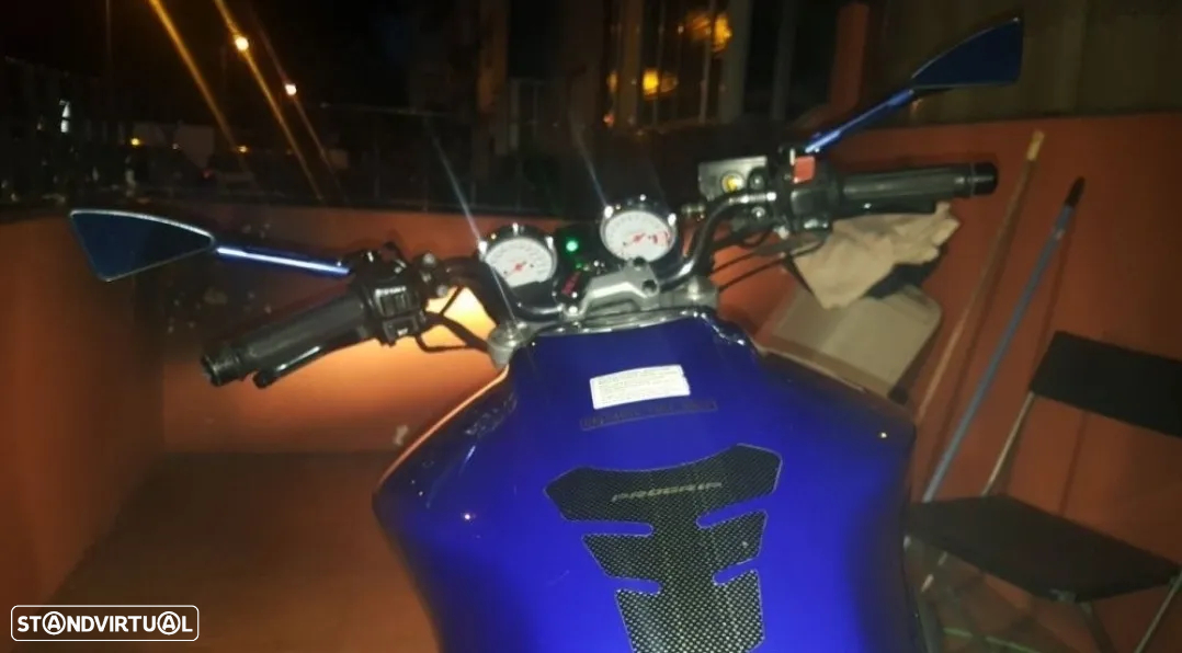 Honda Hornet F3 - 10