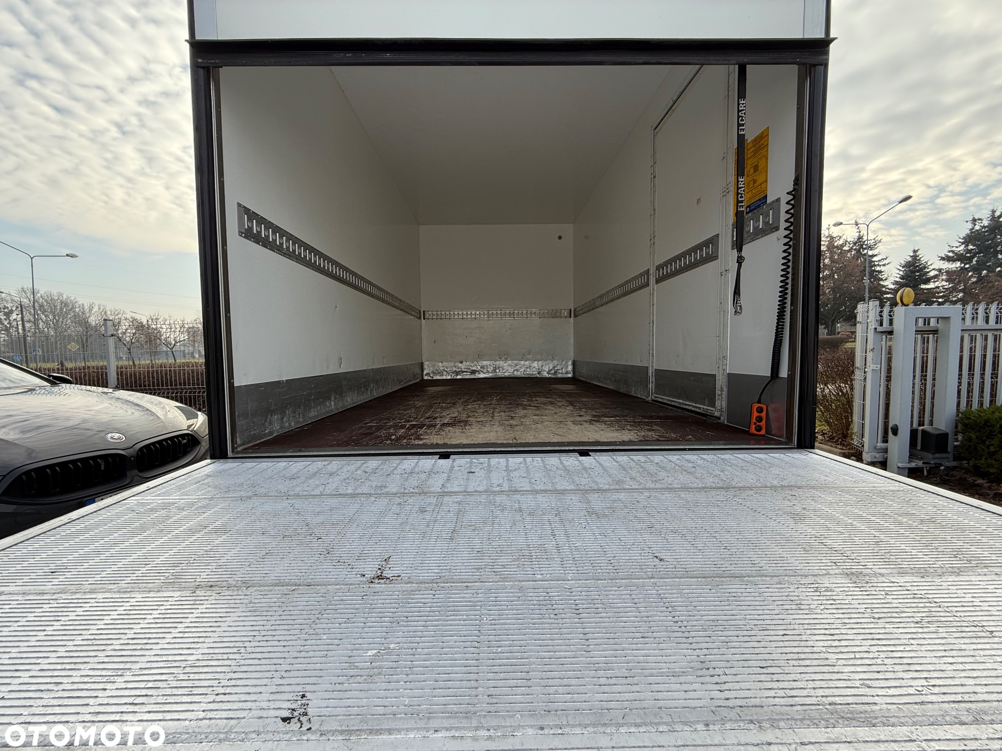 Iveco DAILY 35-160 HI-MATIC KONTENER 8 EUROPALET WINDA ZEPRO - 12