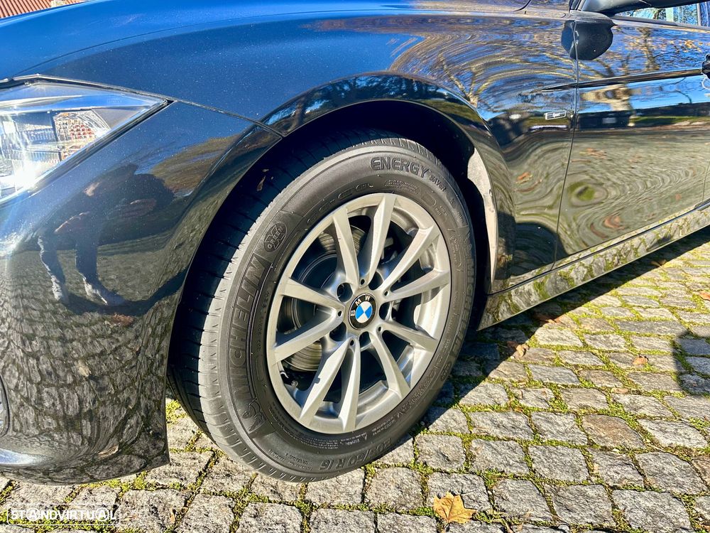 BMW 320 d EfficientDynamics Line Sport - 13