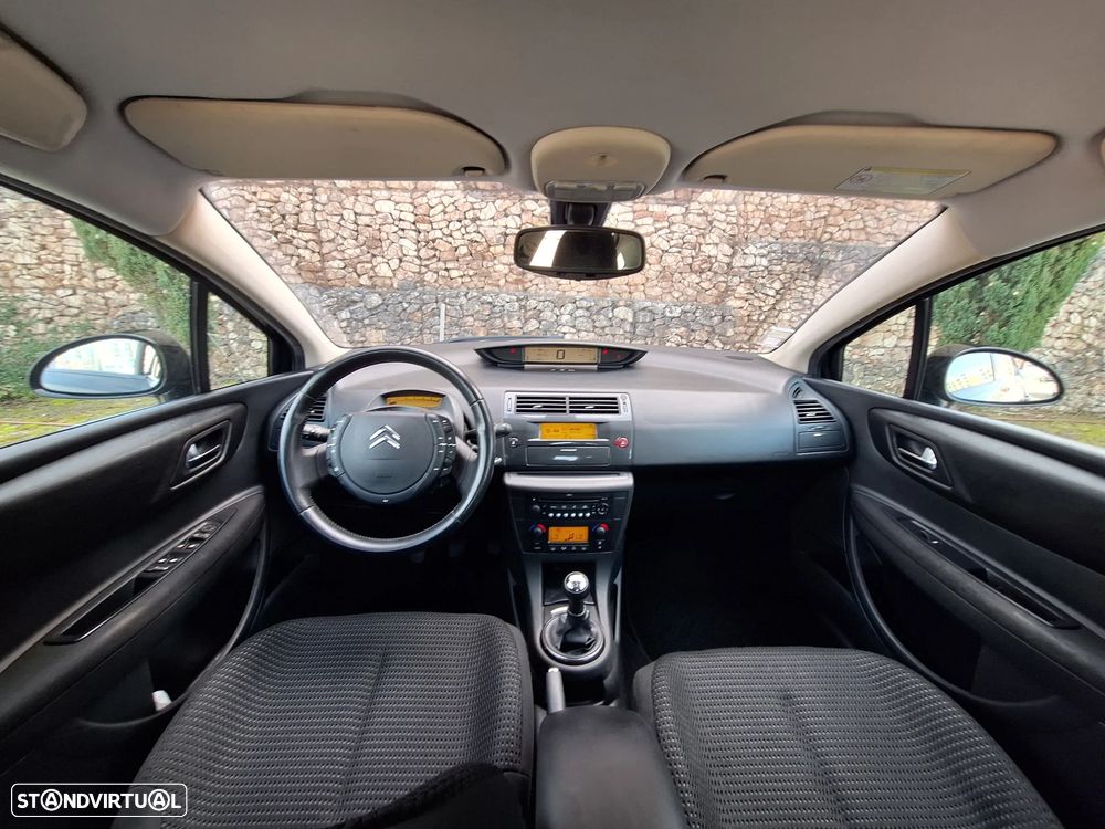 Citroën C4 1.6 HDi VTR Pack - 28