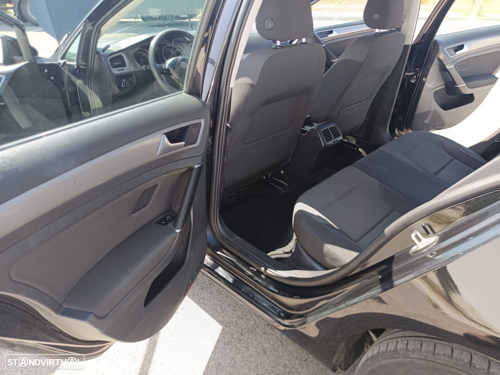 VW Golf Variant 1.6 TDi GPS Edition - 20