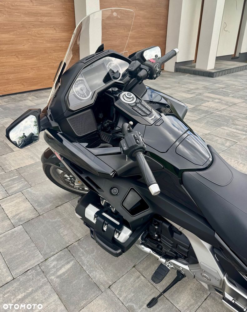 Honda GL - 2
