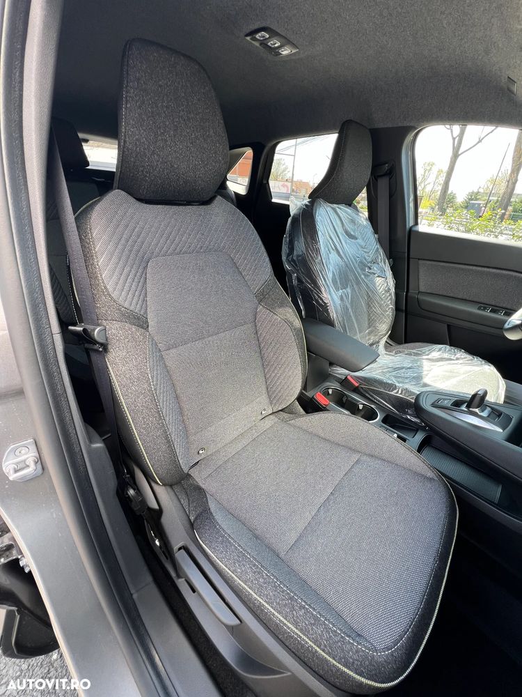 Mitsubishi Grandis - 11