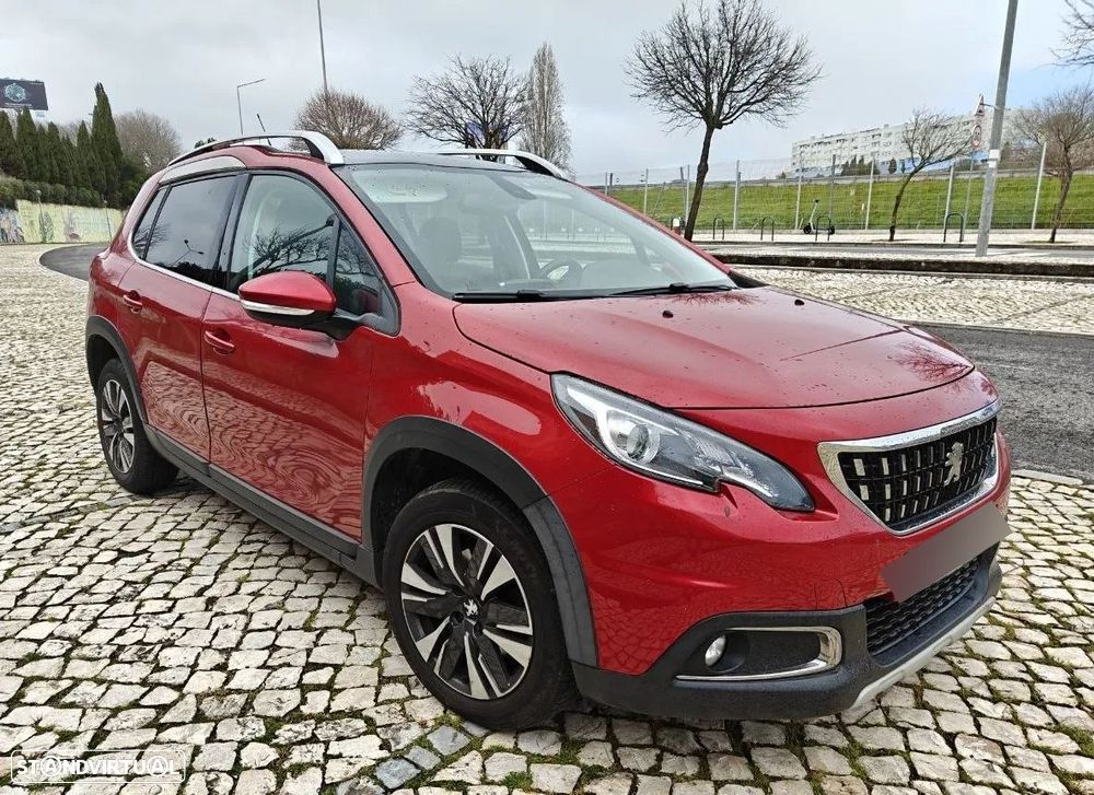 Peugeot 2008 1.2 PureTech Allure EAT6 - 2