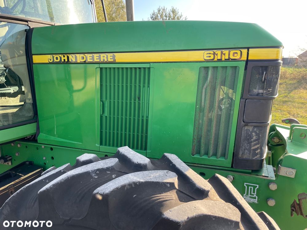John Deere 6110 - 4