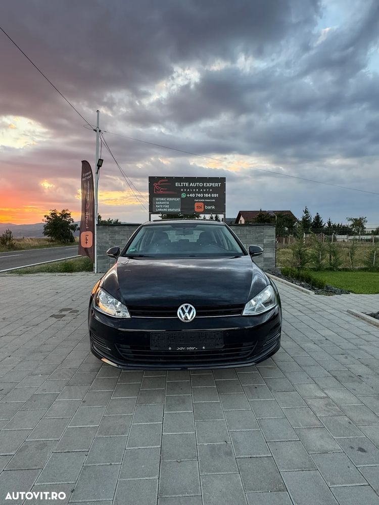 Volkswagen Golf - 3