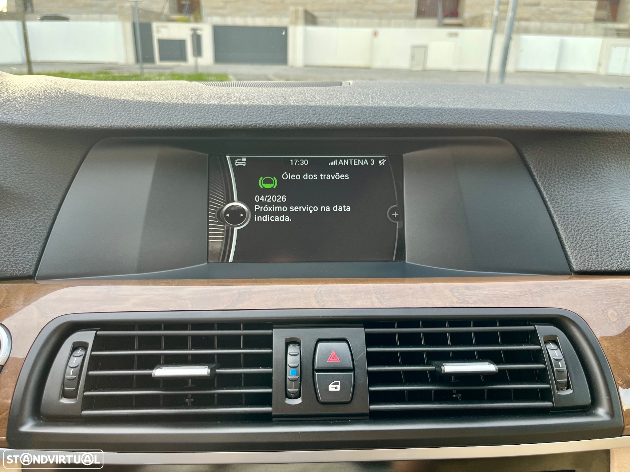 BMW 520 d Auto - 32