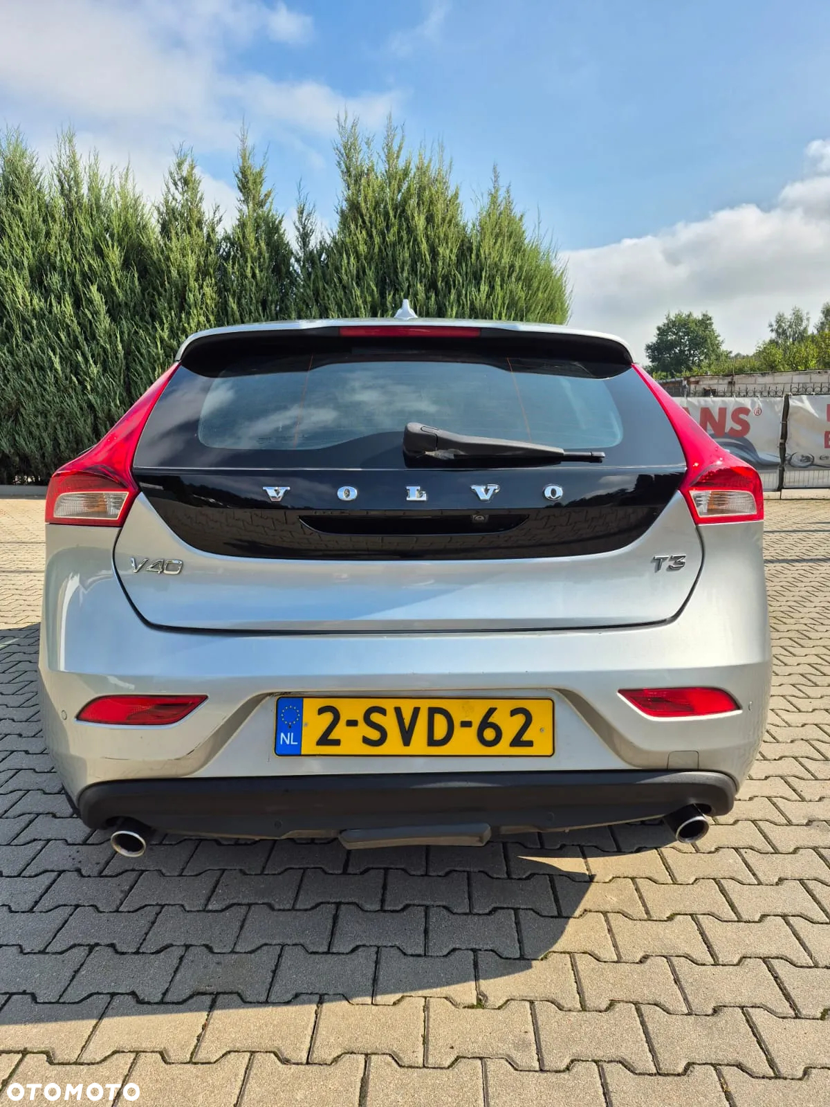 Volvo V40 T3 Summum - 8
