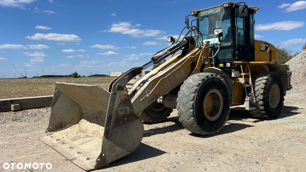 Caterpillar 2011r ładowarka CAT 930H - 4