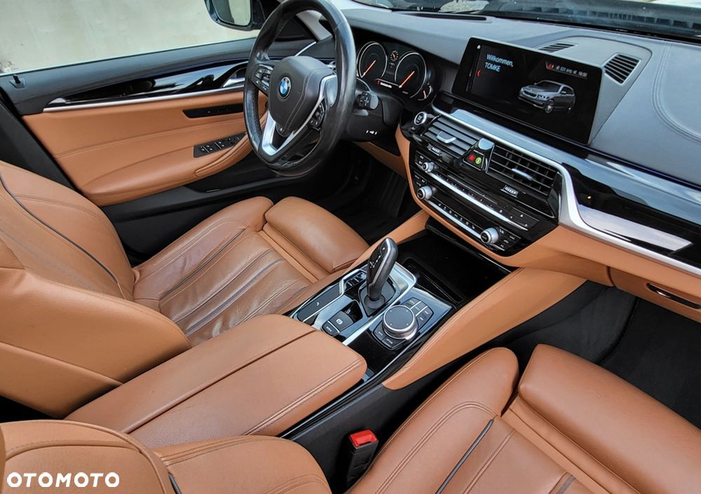 BMW Seria 5 530d xDrive Luxury Line - 20