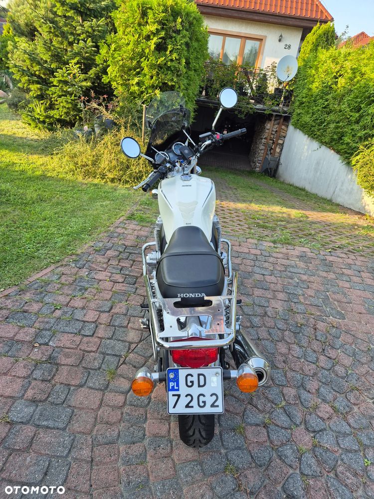 Honda CB - 4