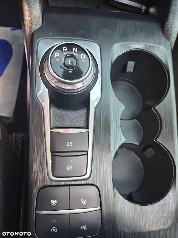 Ford Kuga 2.0 EcoBoost 4x4 Titanium - 34