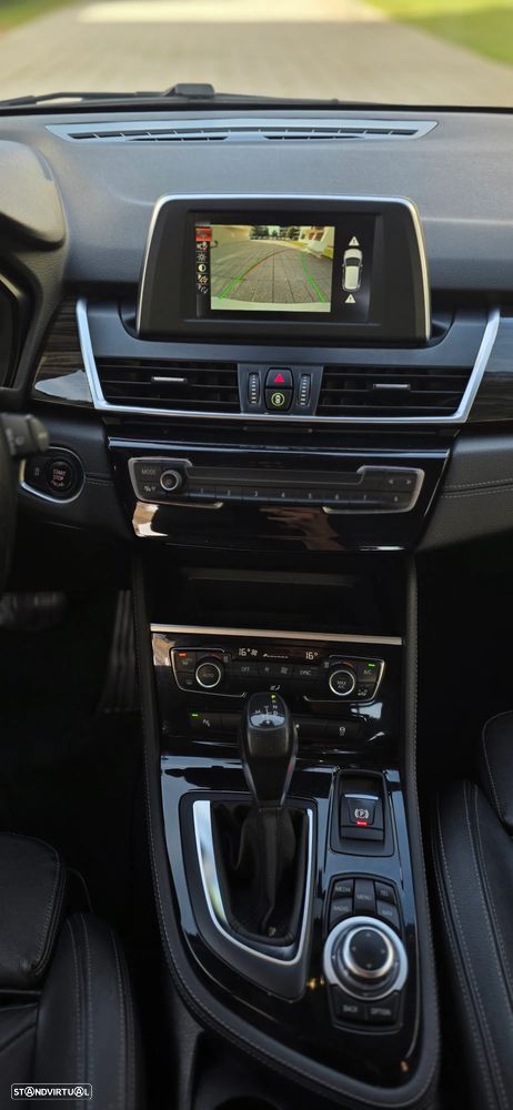 BMW 218 d Aut. Sport Line - 17
