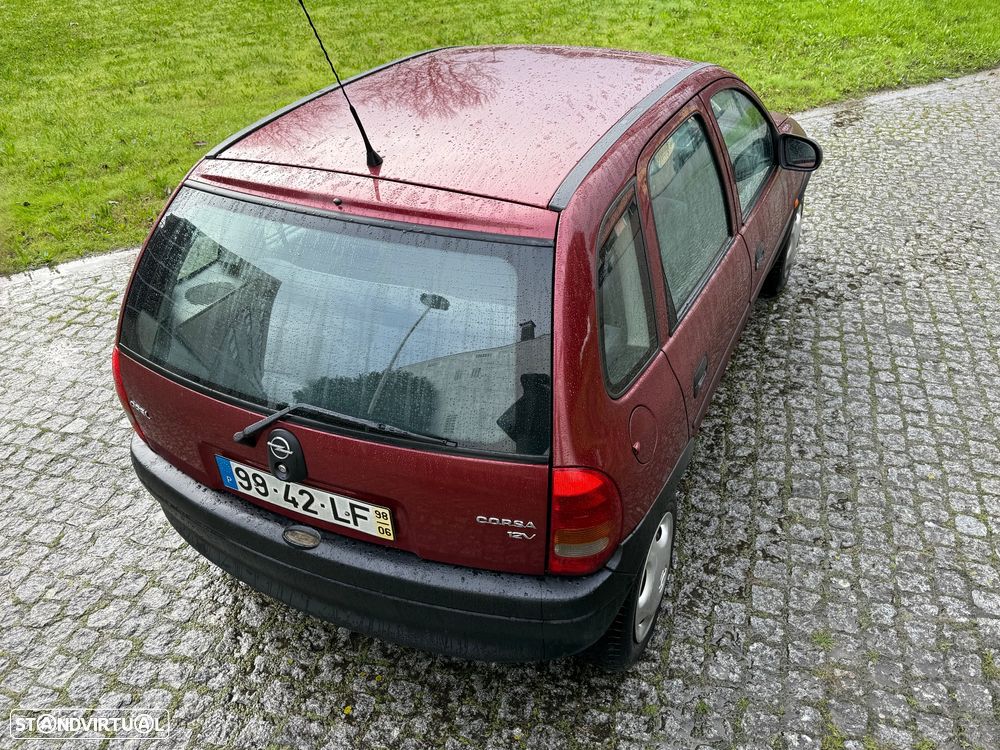 Opel Corsa 1.0 - 4