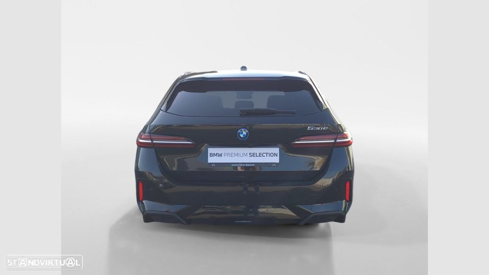 BMW 530 e Pack Desportivo M - 7