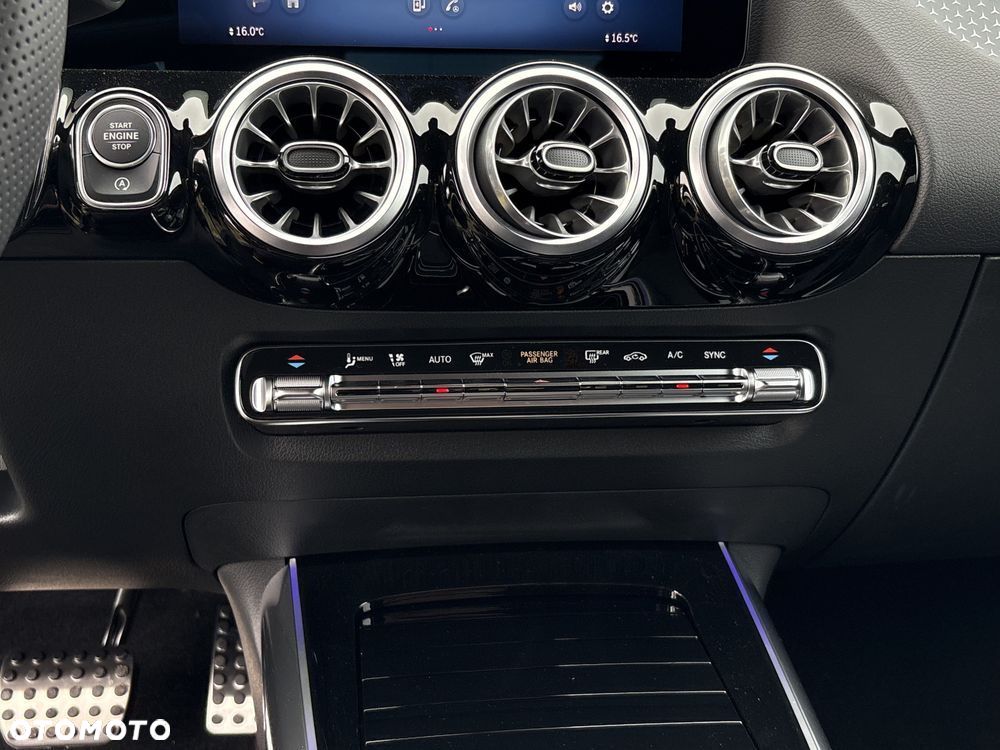 Mercedes-Benz GLA 200 mHEV AMG Line 7G-DCT - 20