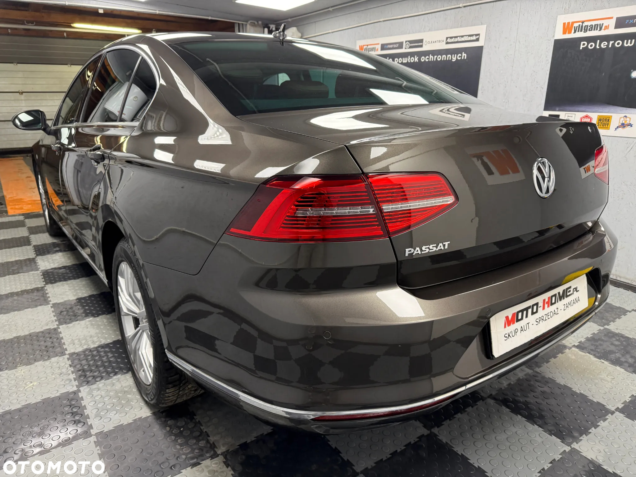 Volkswagen Passat - 22