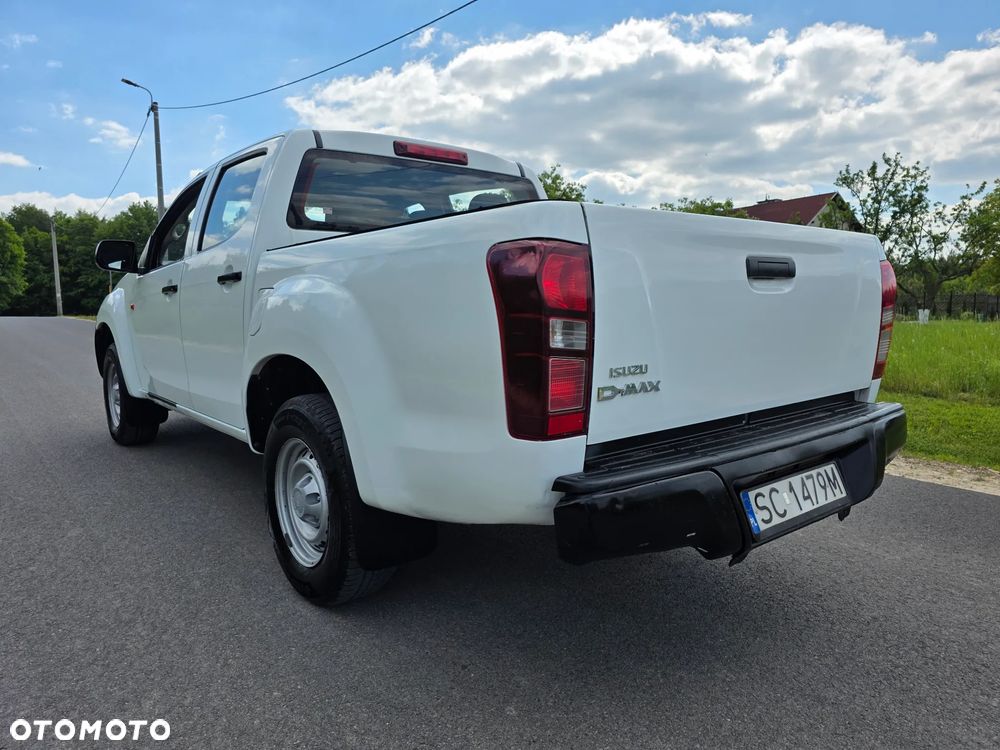 Isuzu D-Max 2.5 EC LS - 30